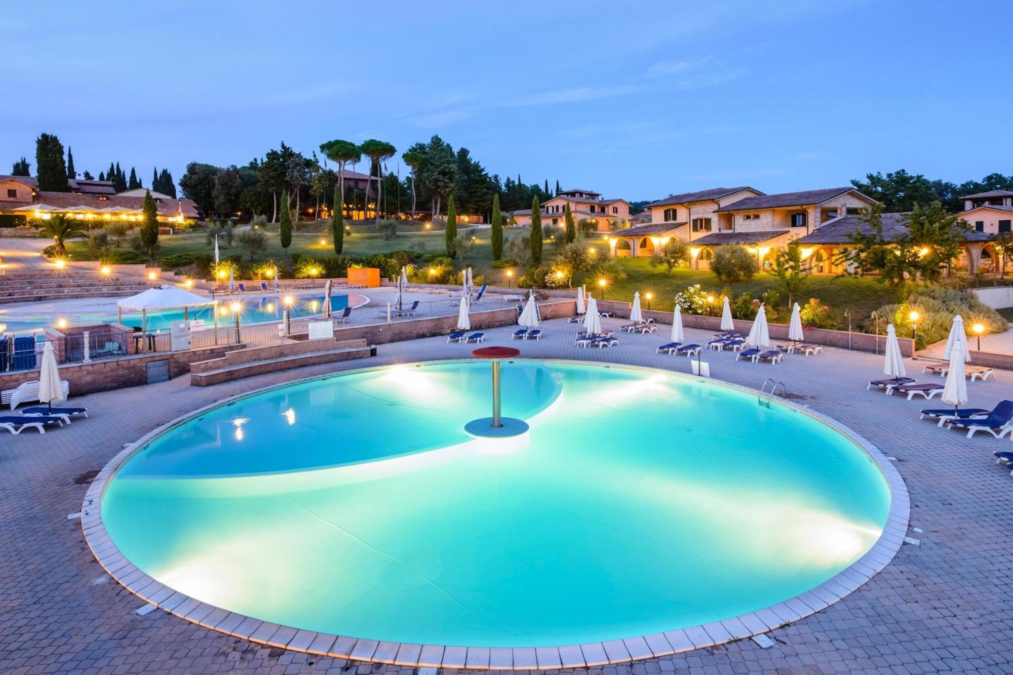 Residence With Swimming Pool Immersed In The Typical Tuscan Countryside Just 5 Minutes From Massa Marittima Podere Pian Mucini Exterior foto