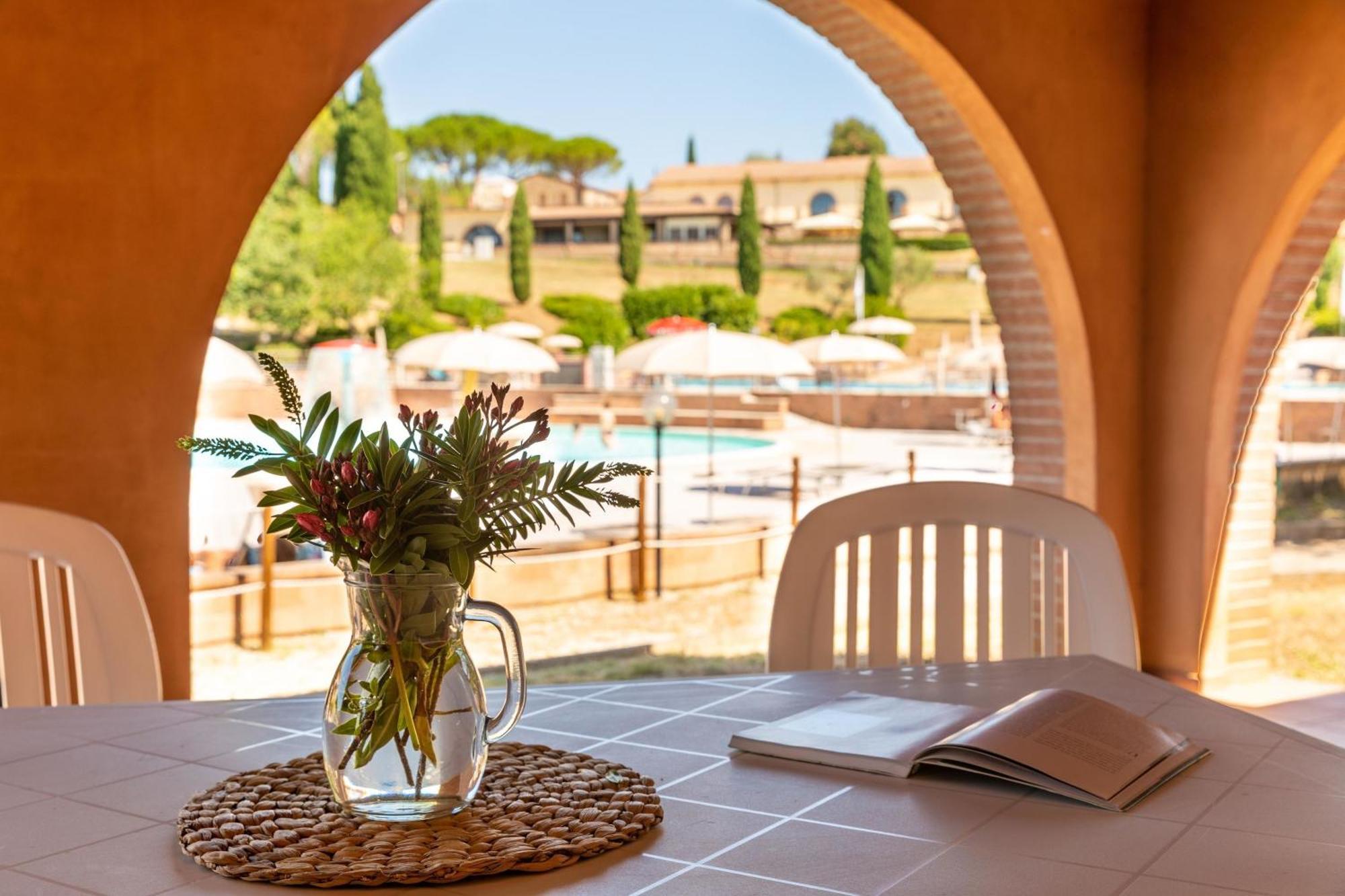 Residence With Swimming Pool Immersed In The Typical Tuscan Countryside Just 5 Minutes From Massa Marittima Podere Pian Mucini Exterior foto