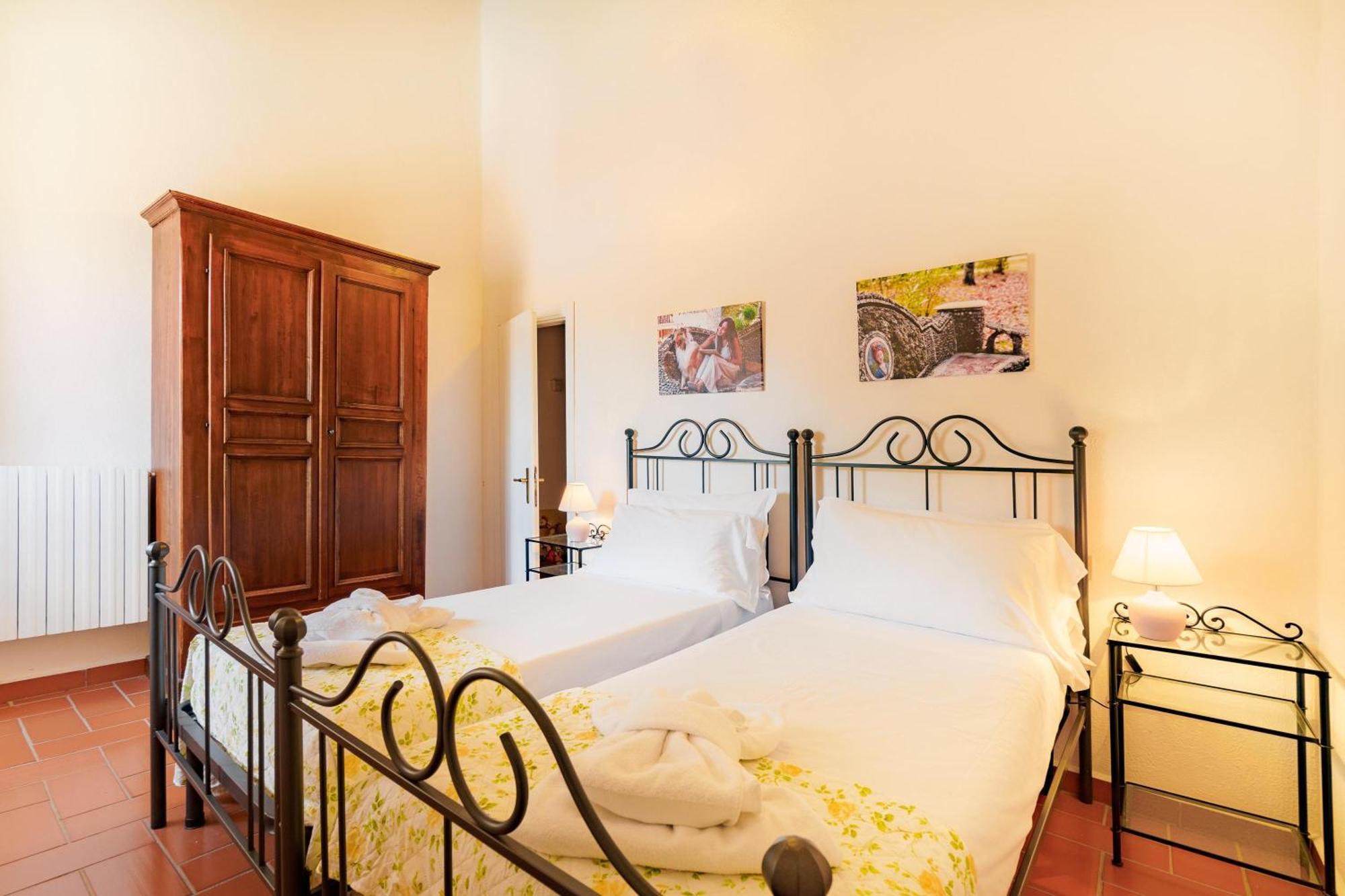 Residence With Swimming Pool Immersed In The Typical Tuscan Countryside Just 5 Minutes From Massa Marittima Podere Pian Mucini Habitación foto